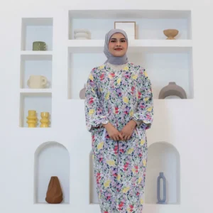 Awraa Kaftan in Spring Bloom